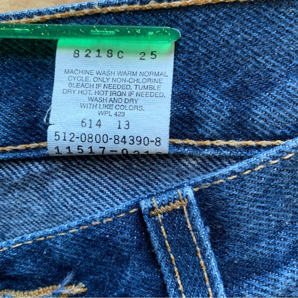 Vintage Levi’s 517 bootcut size 28x31 - Picture 13 of 13